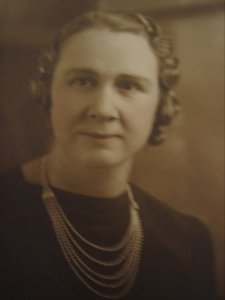 227184_10150184107073704_7729950_n